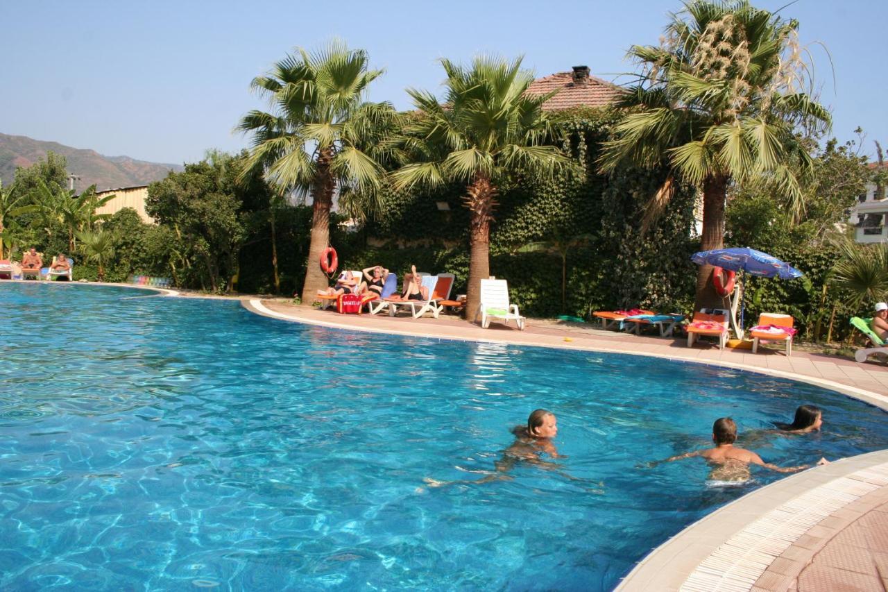 Costa Mare Suites Мармарис Екстериор снимка